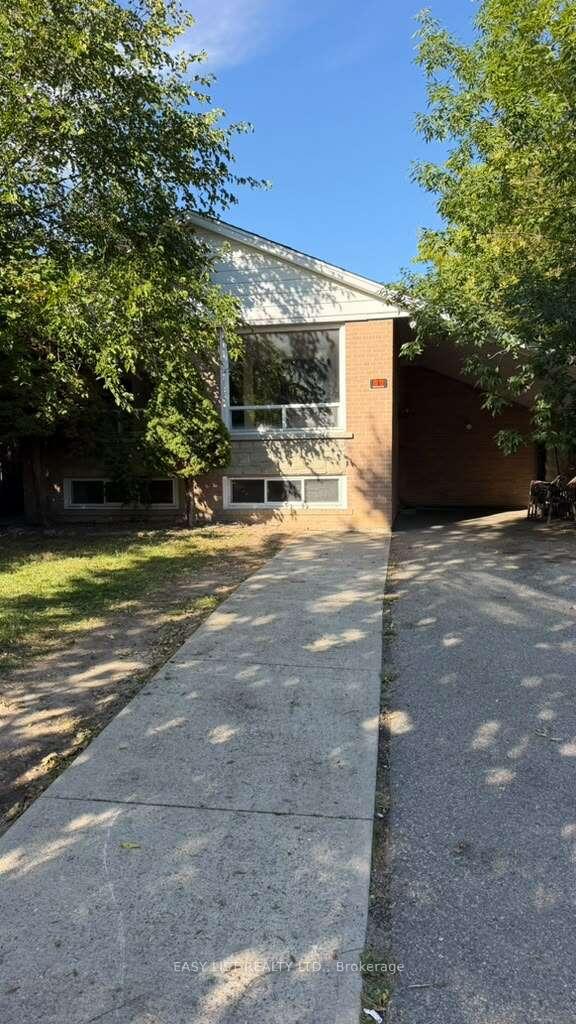 Photo 3 of 22 Foxcote Crescent, Etobicoke, Eringate-Centennial-West Deane — HOMEH