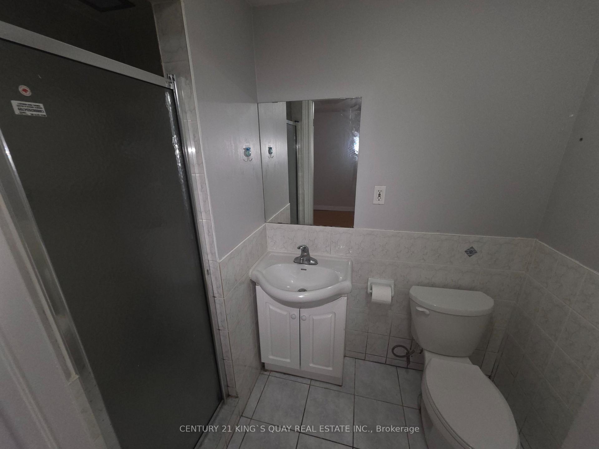Photo 12 of Unit LL, 305 Castan Avenue, Markham, Village Green-South Unionville — HOMEH
