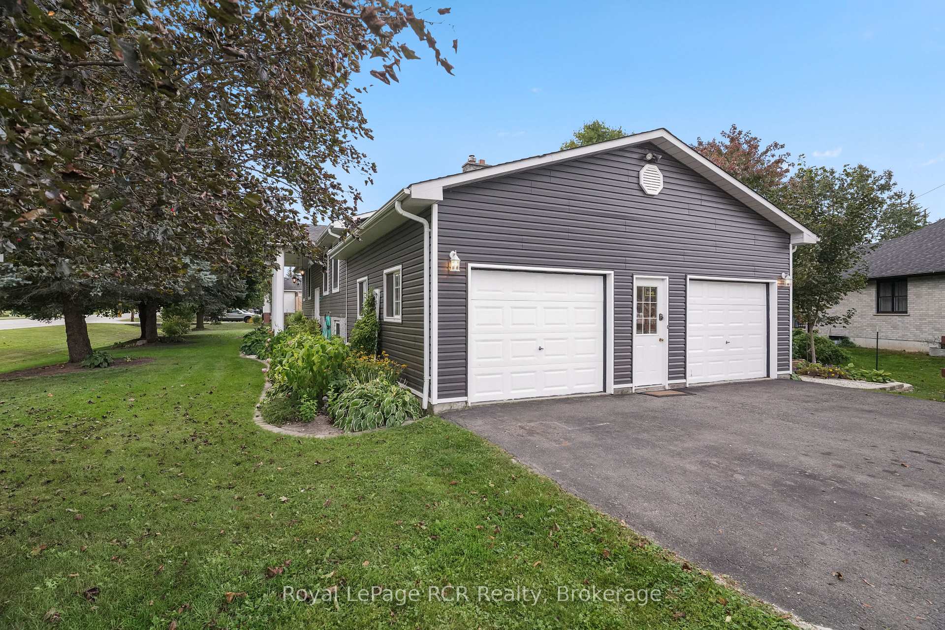 Photo 4 of 1029 Main Street, Howick — HOMEH