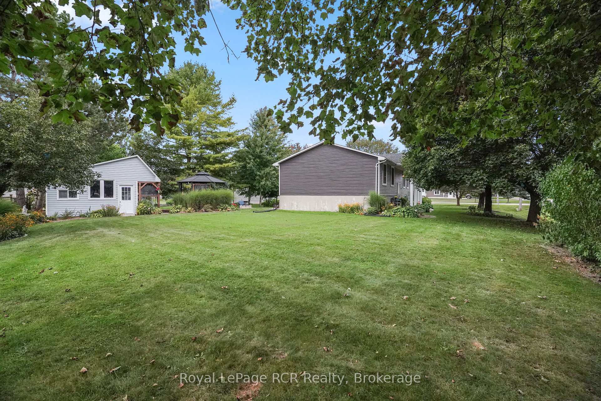 Photo 40 of 1029 Main Street, Howick — HOMEH