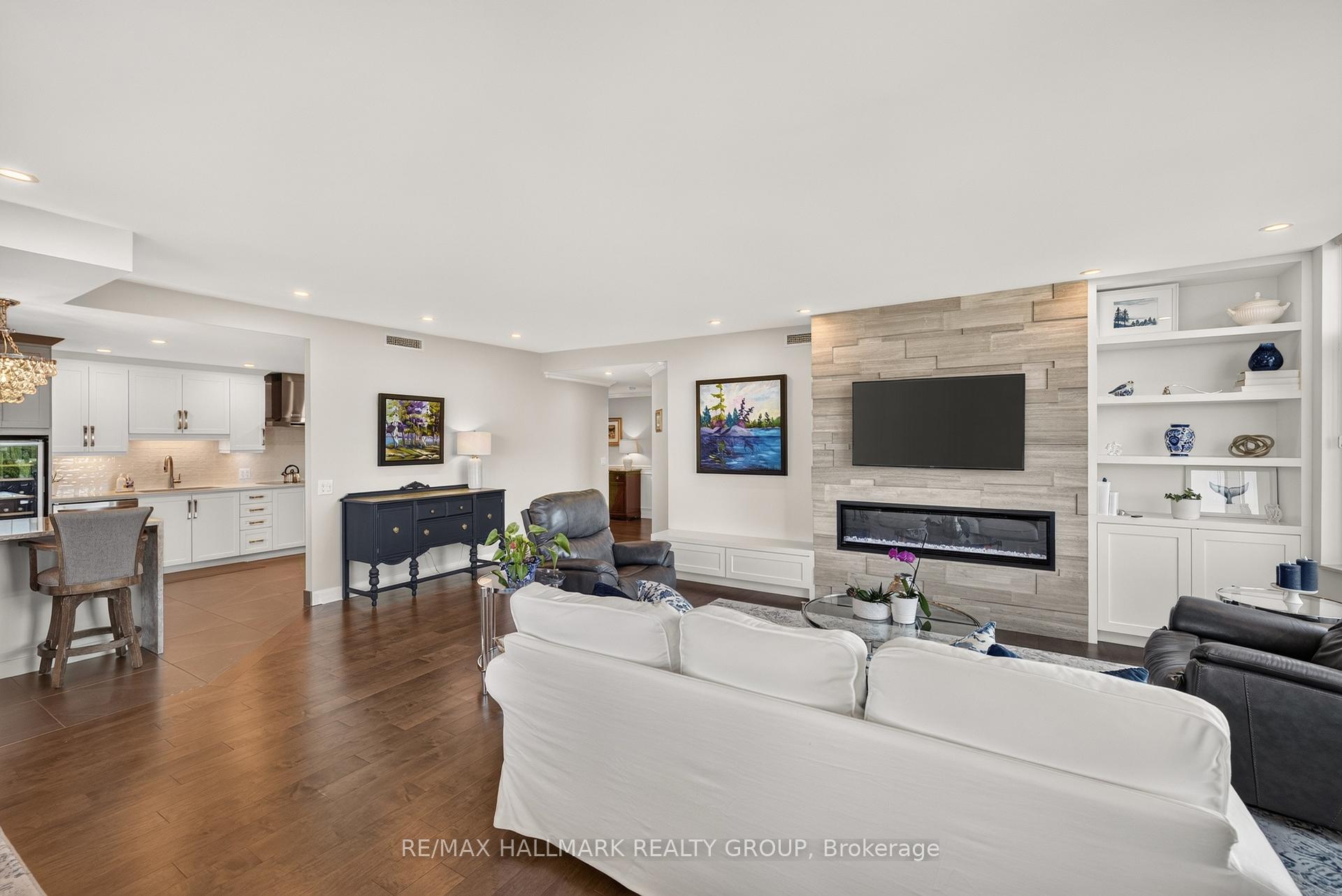 Photo 8 of Unit 803, 3590 Rivergate Way, Ottawa, Quinterra — HOMEH