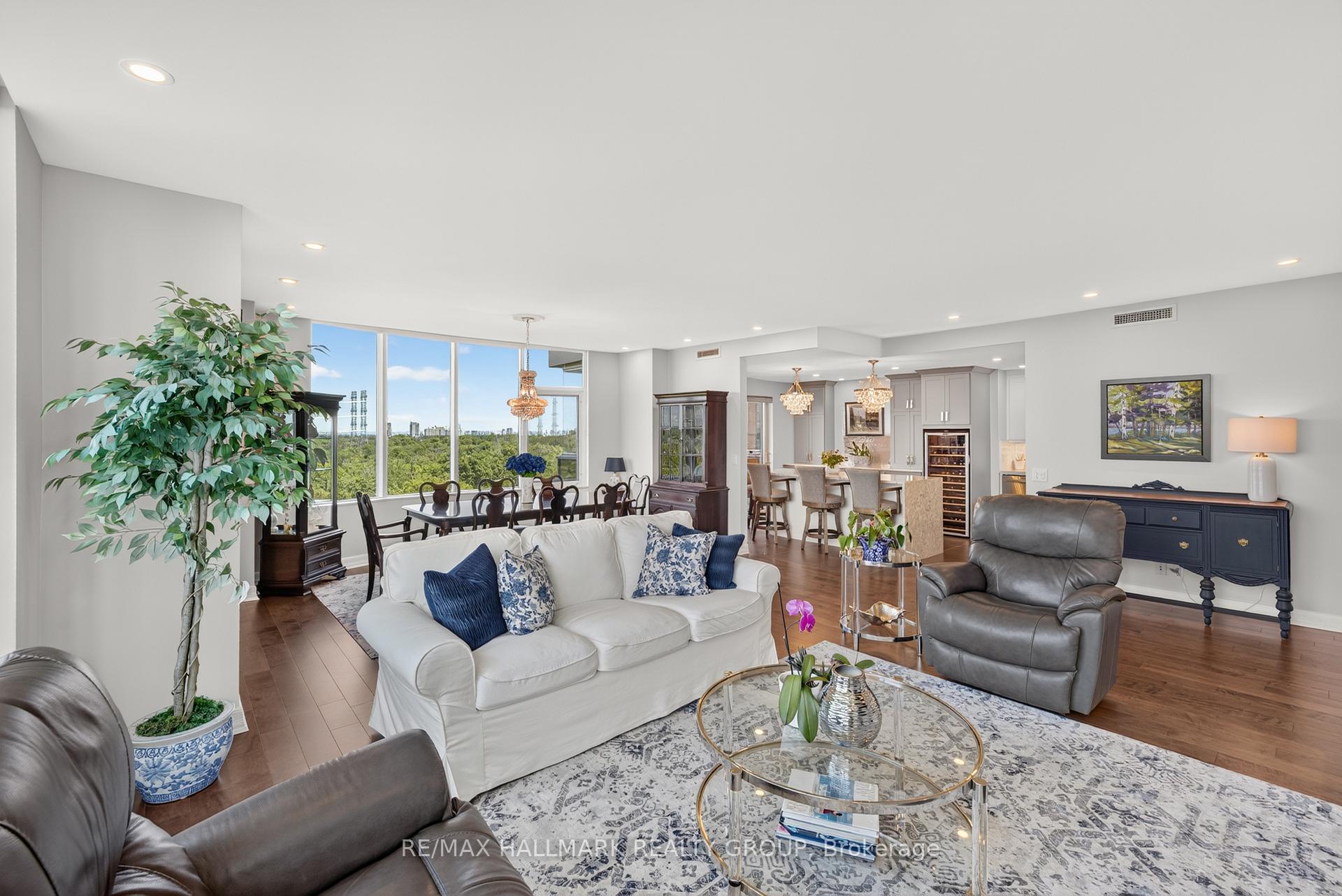 Photo 9 of Unit 803, 3590 Rivergate Way, Ottawa, Quinterra — HOMEH