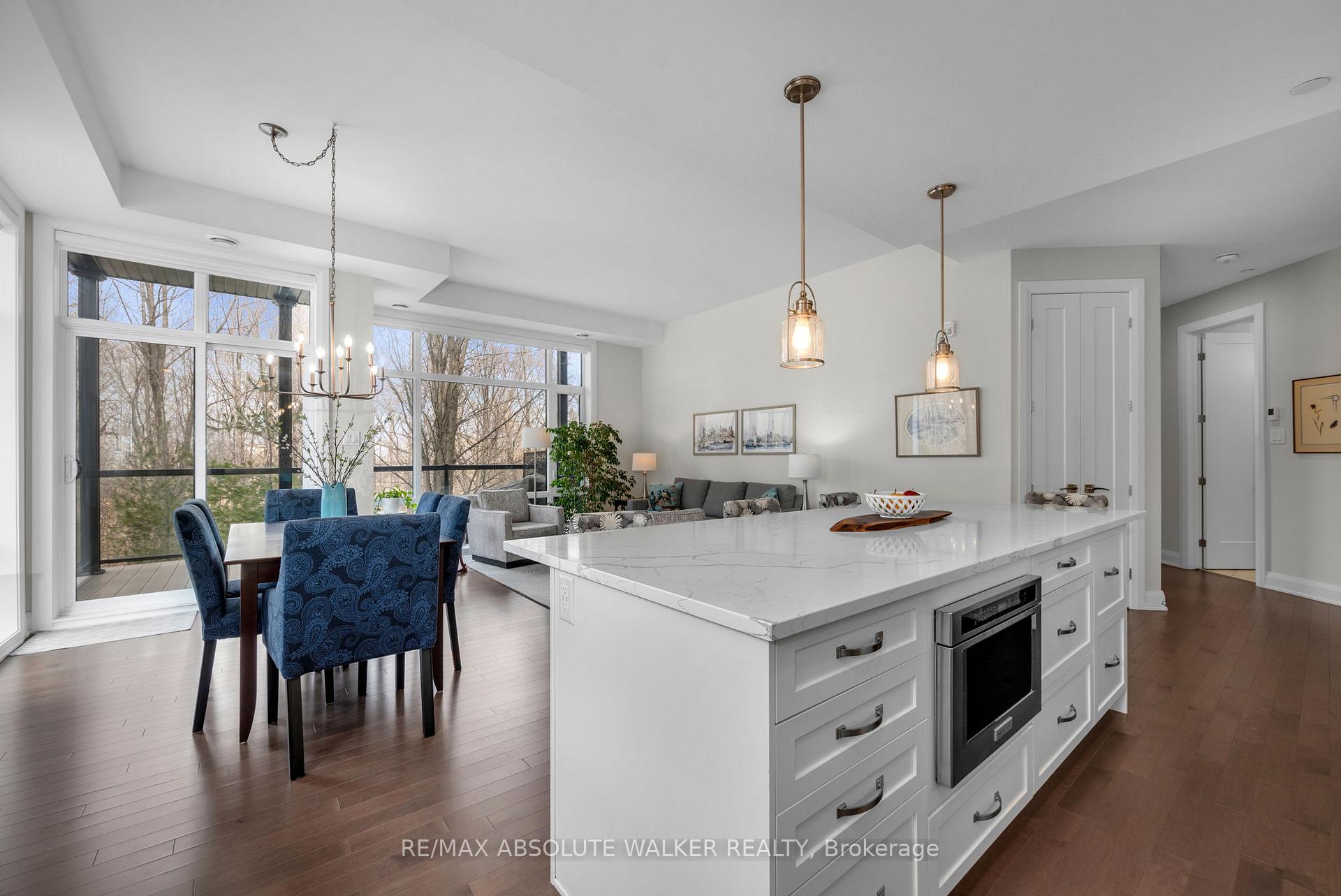 Photo 15 of Unit 104, 110 Cortile Private, Ottawa, Riverside South/Gloucester Glen — HOMEH