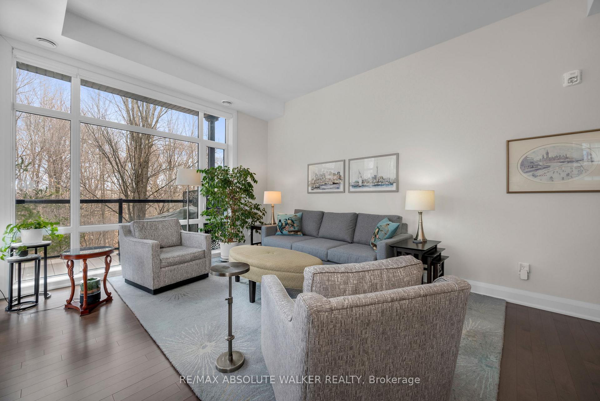 Photo 19 of Unit 104, 110 Cortile Private, Ottawa, Riverside South/Gloucester Glen — HOMEH