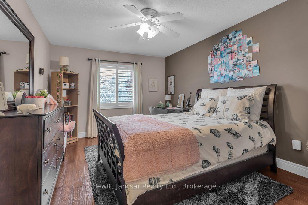 Photo 25 of 211 Terrace Wood Crescent, Kitchener, Pioneer Tower West — HOMEH