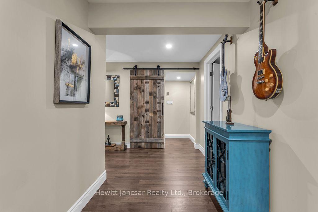 Photo 37 of 211 Terrace Wood Crescent, Kitchener, Pioneer Tower West — HOMEH