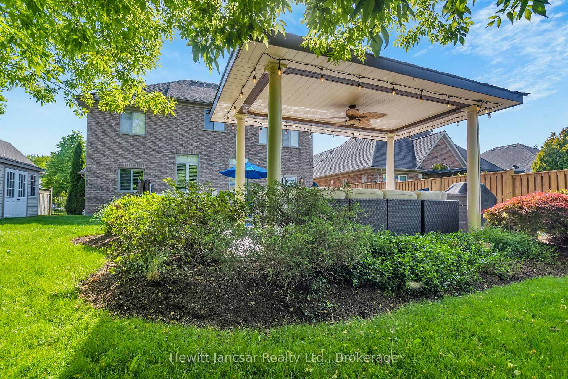 Photo 42 of 211 Terrace Wood Crescent, Kitchener, Pioneer Tower West — HOMEH