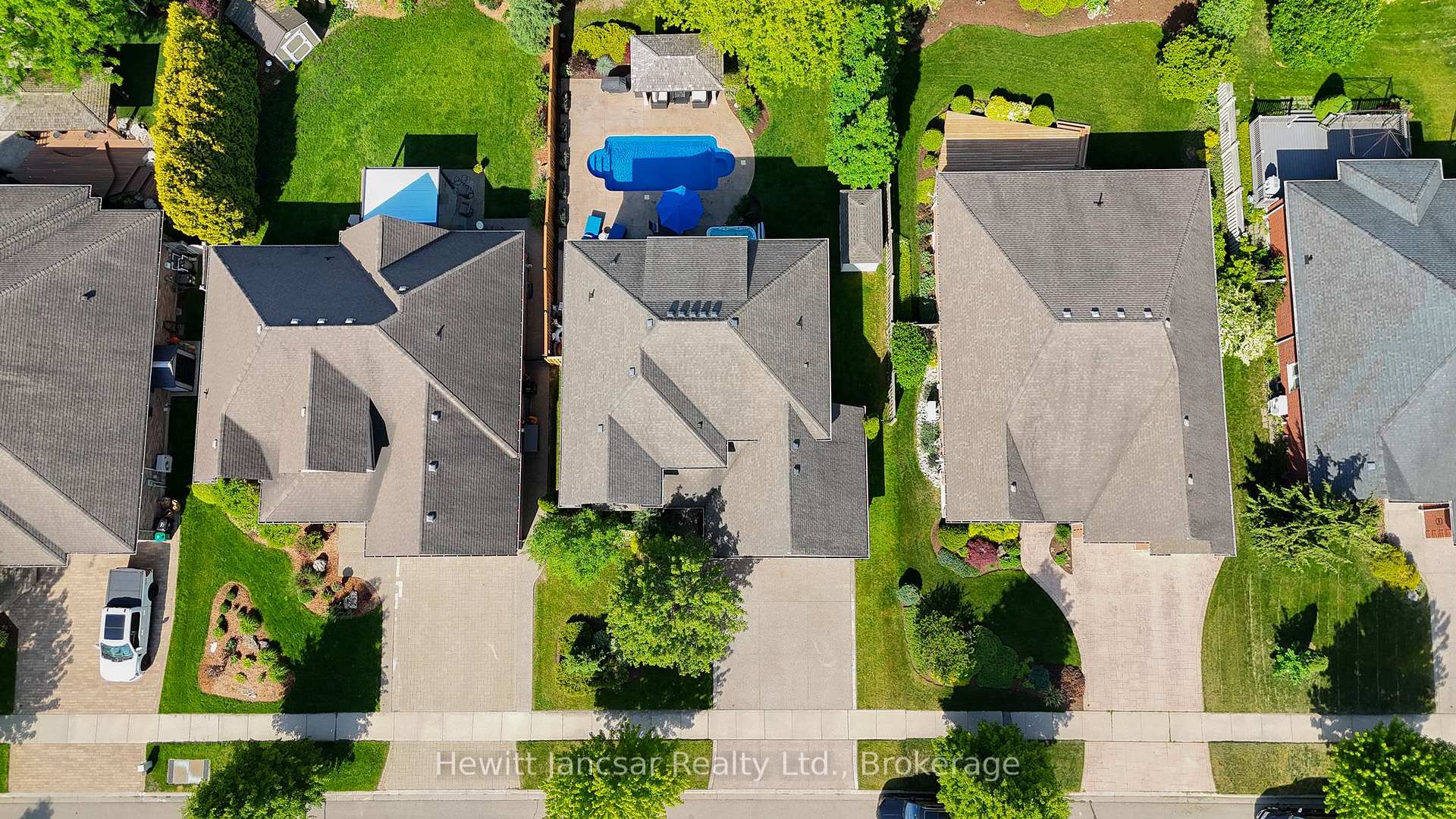 Photo 43 of 211 Terrace Wood Crescent, Kitchener, Pioneer Tower West — HOMEH