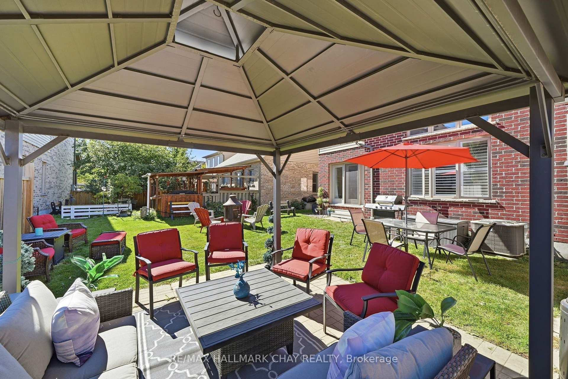 Photo 40 of 61 Carleton Trail, New Tecumseth, Beeton — HOMEH