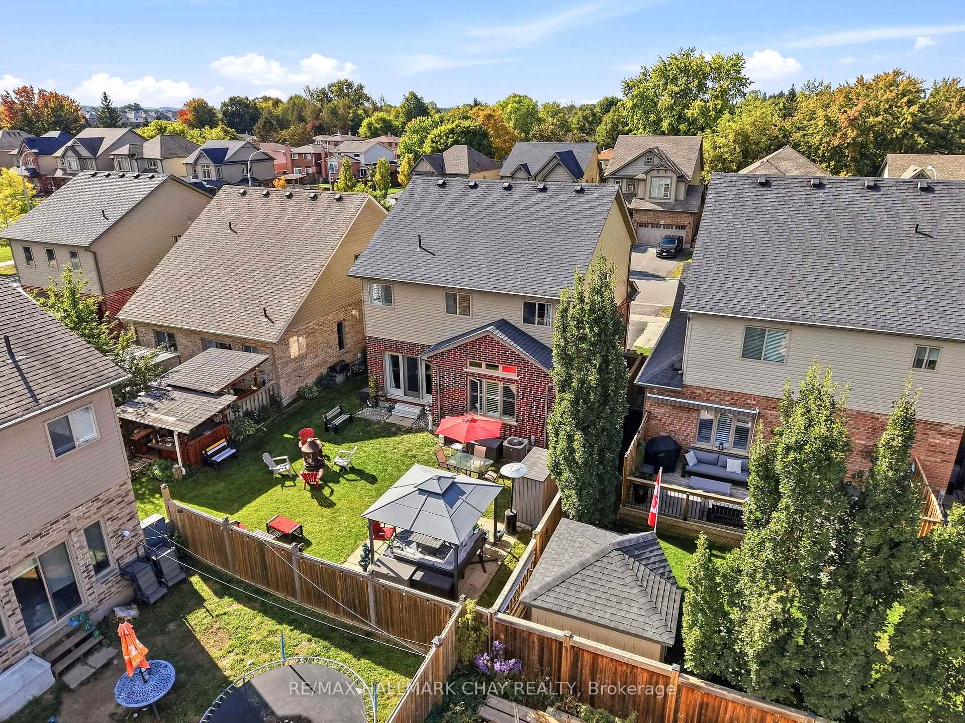 Photo 44 of 61 Carleton Trail, New Tecumseth, Beeton — HOMEH