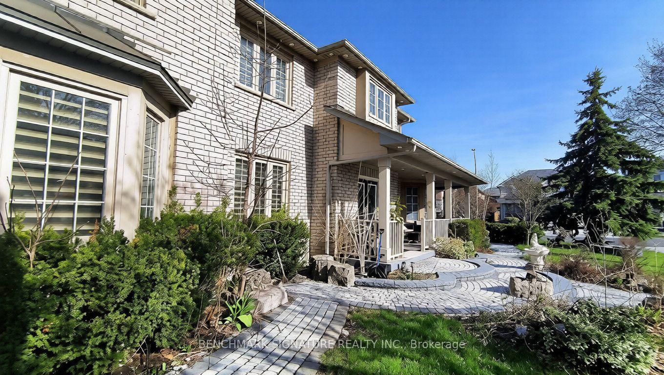 Photo 4 of 75 Boxwood Crescent, Markham, Rouge Fairways — HOMEH