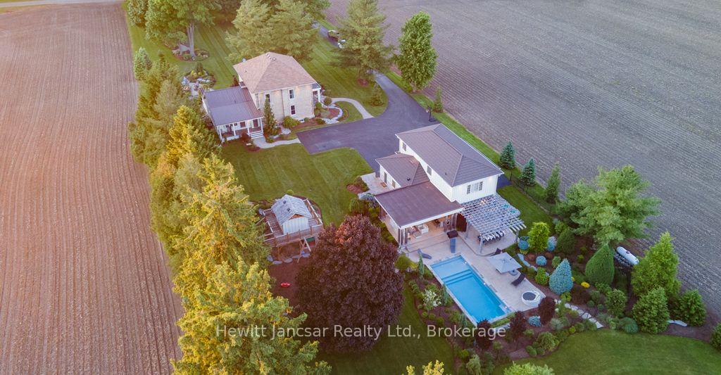 Photo of 825946 Township Road 8