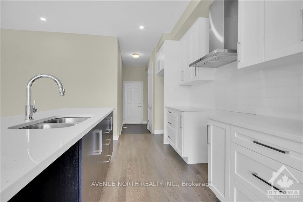 Photo 12 of 179 Lumen Place, Ottawa, Chapel Hill South - Orleans Village — HOMEH