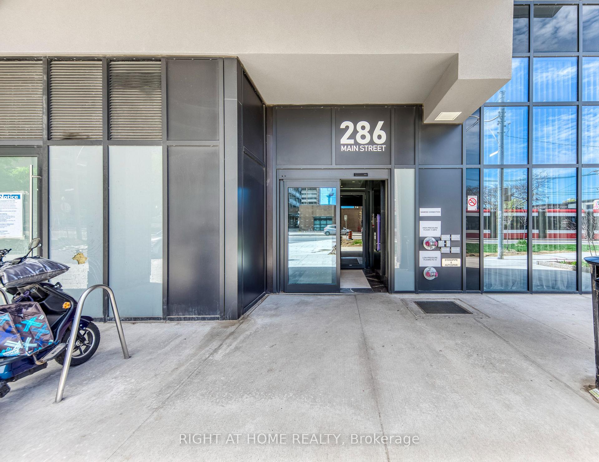 Photo 2 of Unit 619, 286 Main Street, Toronto, East End-Danforth — HOMEH