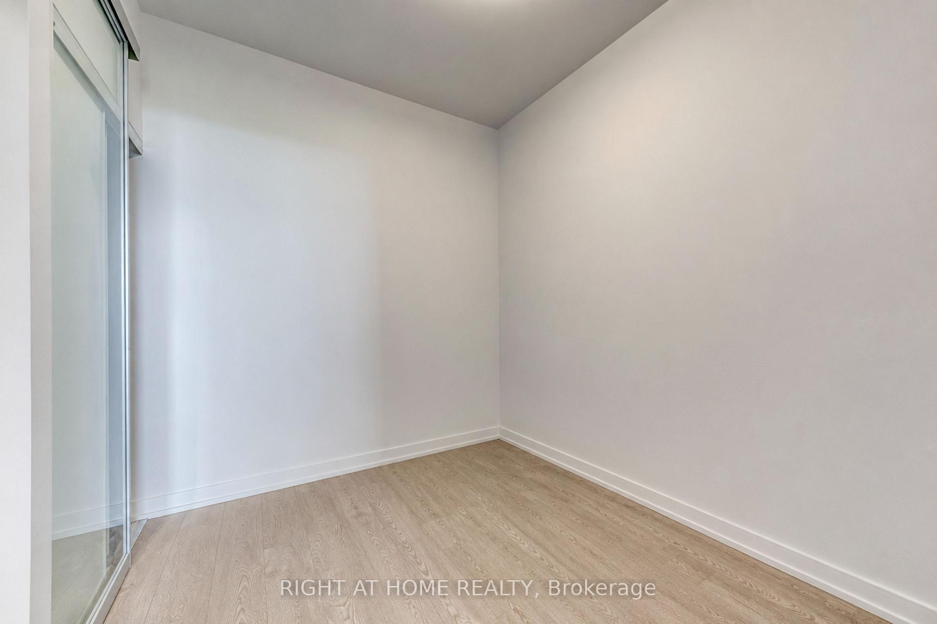 Photo 18 of Unit 619, 286 Main Street, Toronto, East End-Danforth — HOMEH