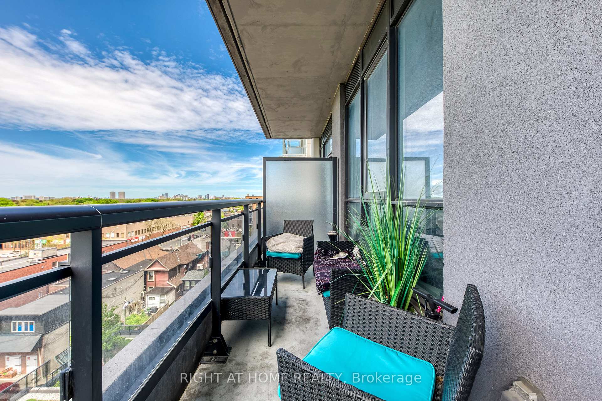 Photo 22 of Unit 619, 286 Main Street, Toronto, East End-Danforth — HOMEH