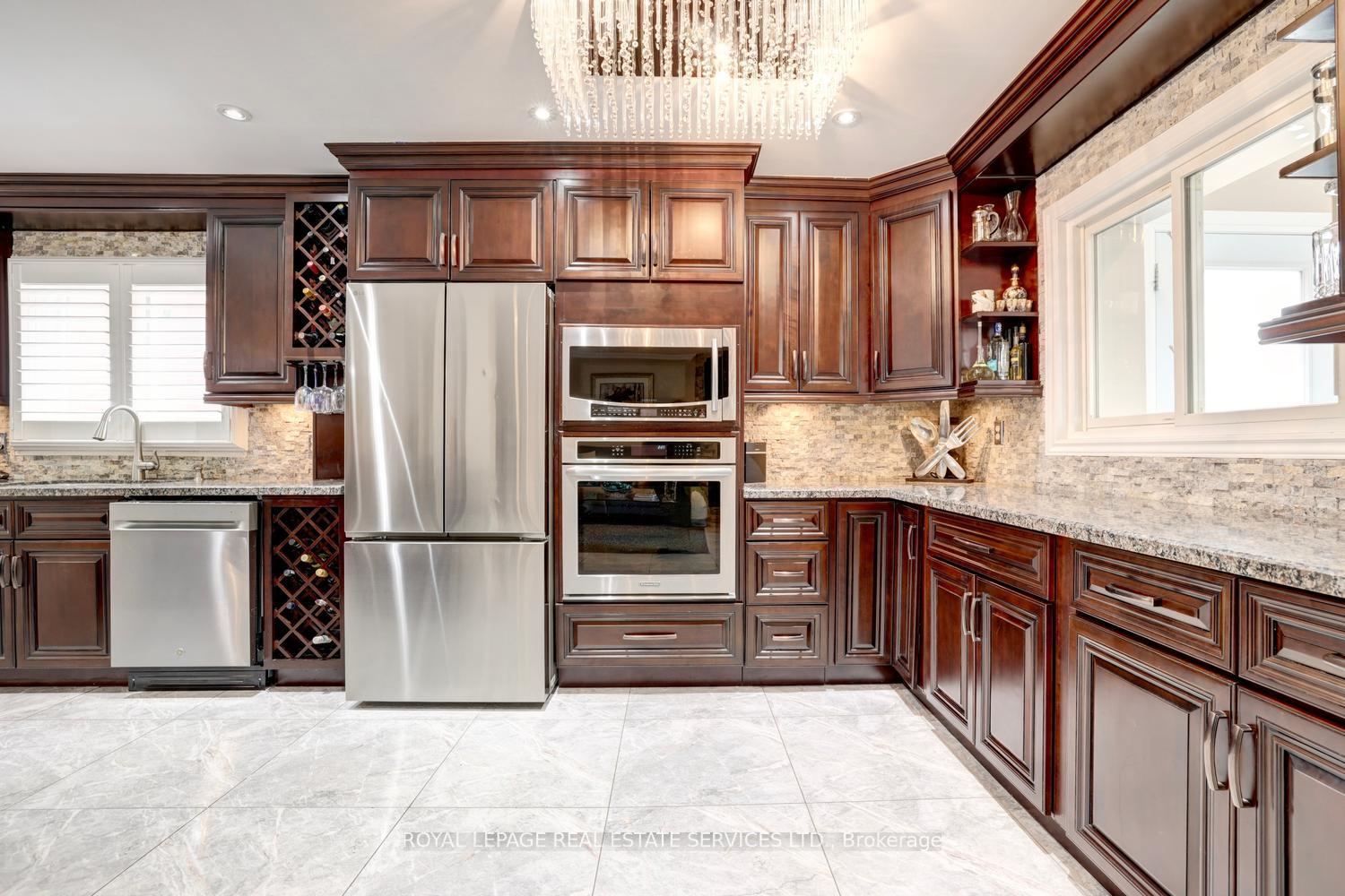 Photo 15 of 3409 Bertrand Road, Mississauga, Erin Mills — HOMEH