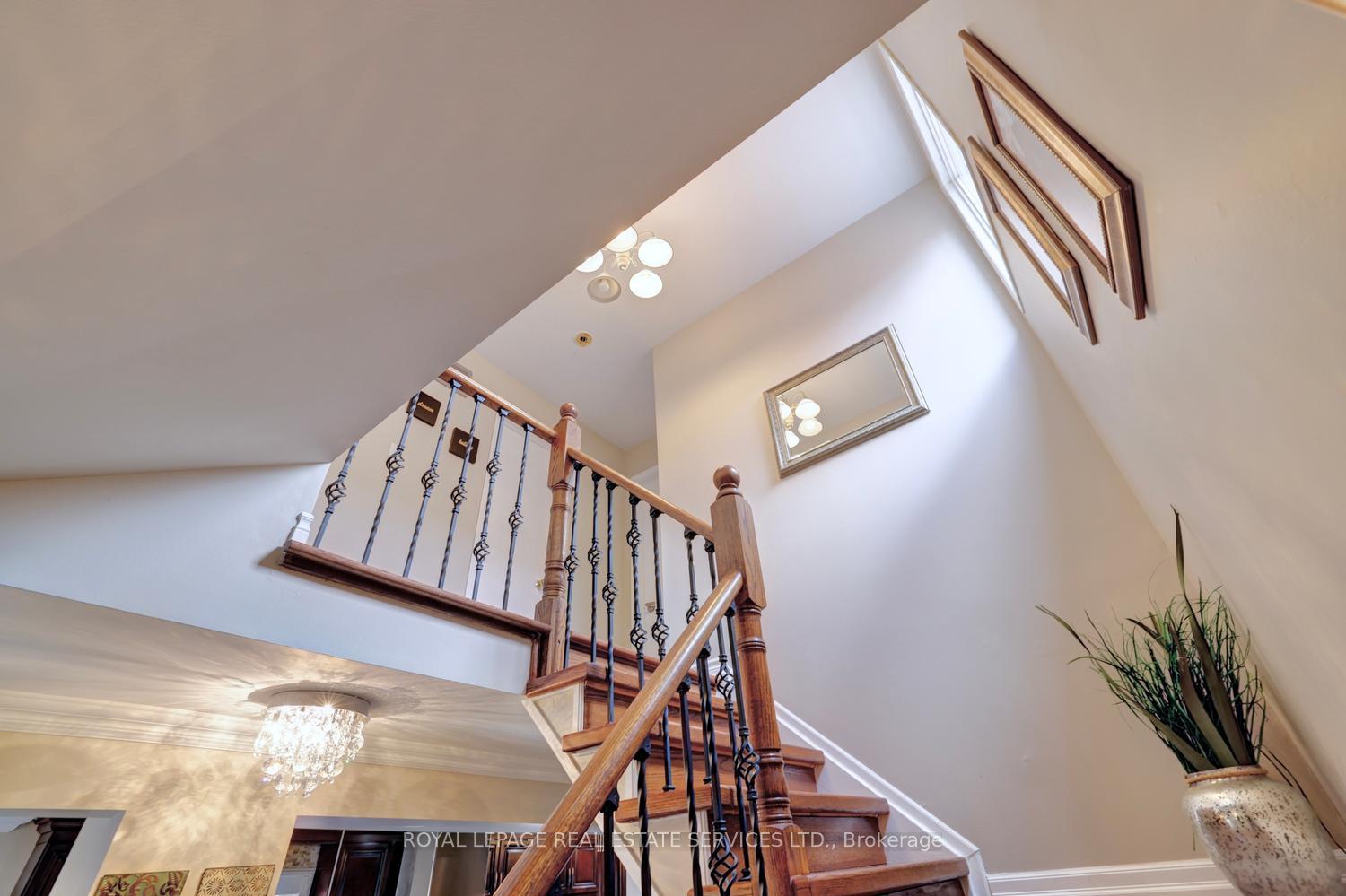 Photo 24 of 3409 Bertrand Road, Mississauga, Erin Mills — HOMEH