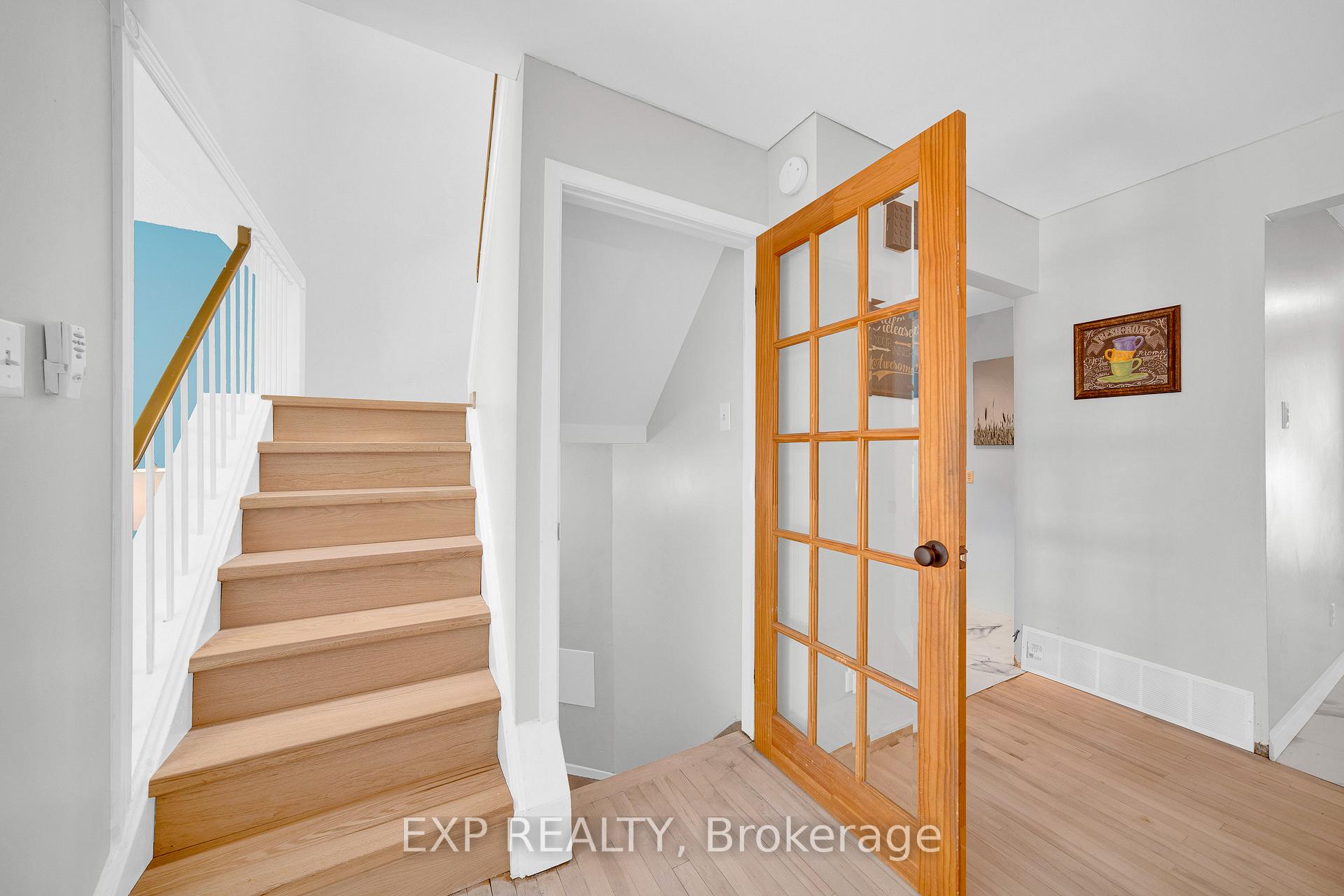 Photo 24 of 6431 Timothy Court, Ottawa, Convent Glen North — HOMEH