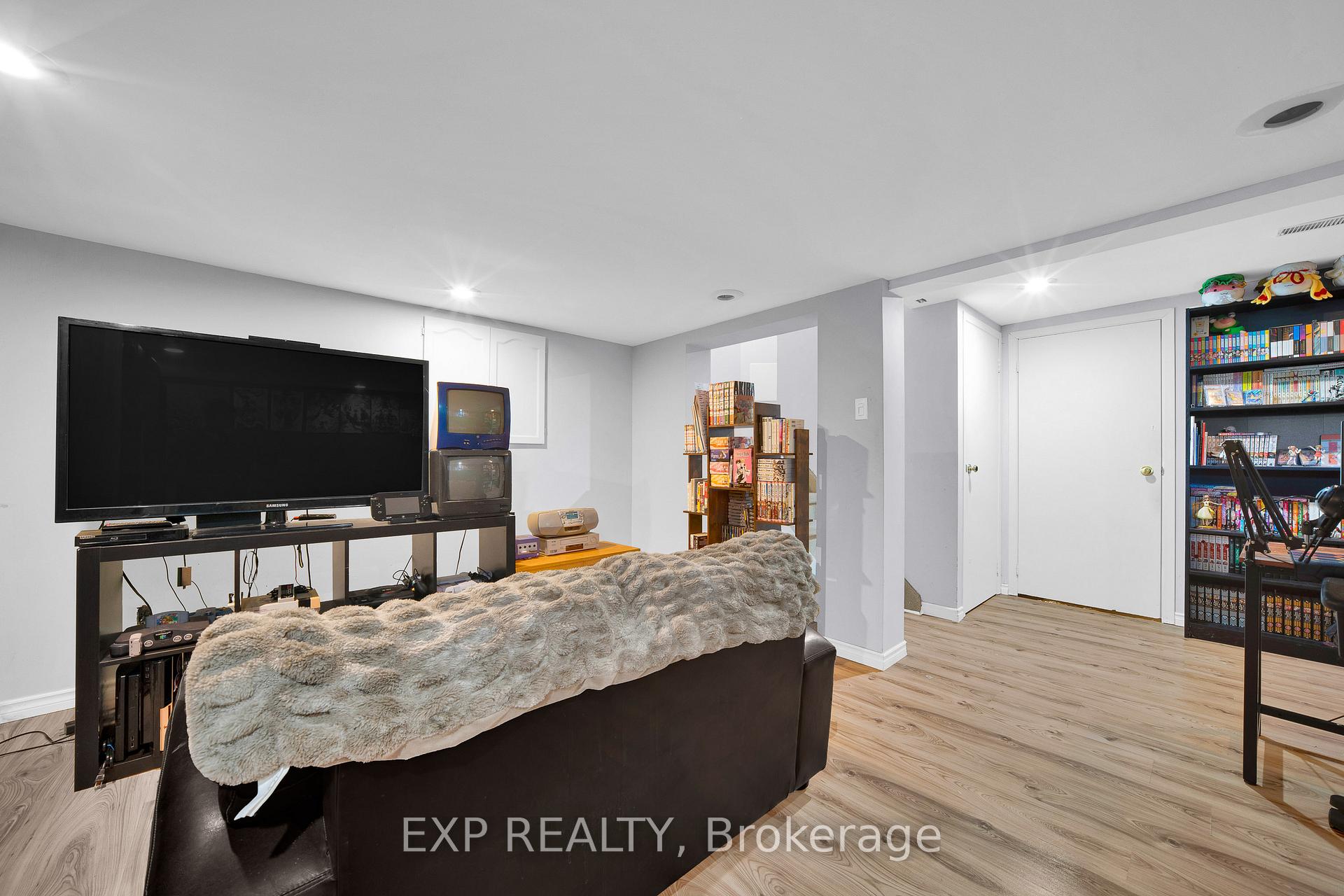 Photo 28 of 6431 Timothy Court, Ottawa, Convent Glen North — HOMEH