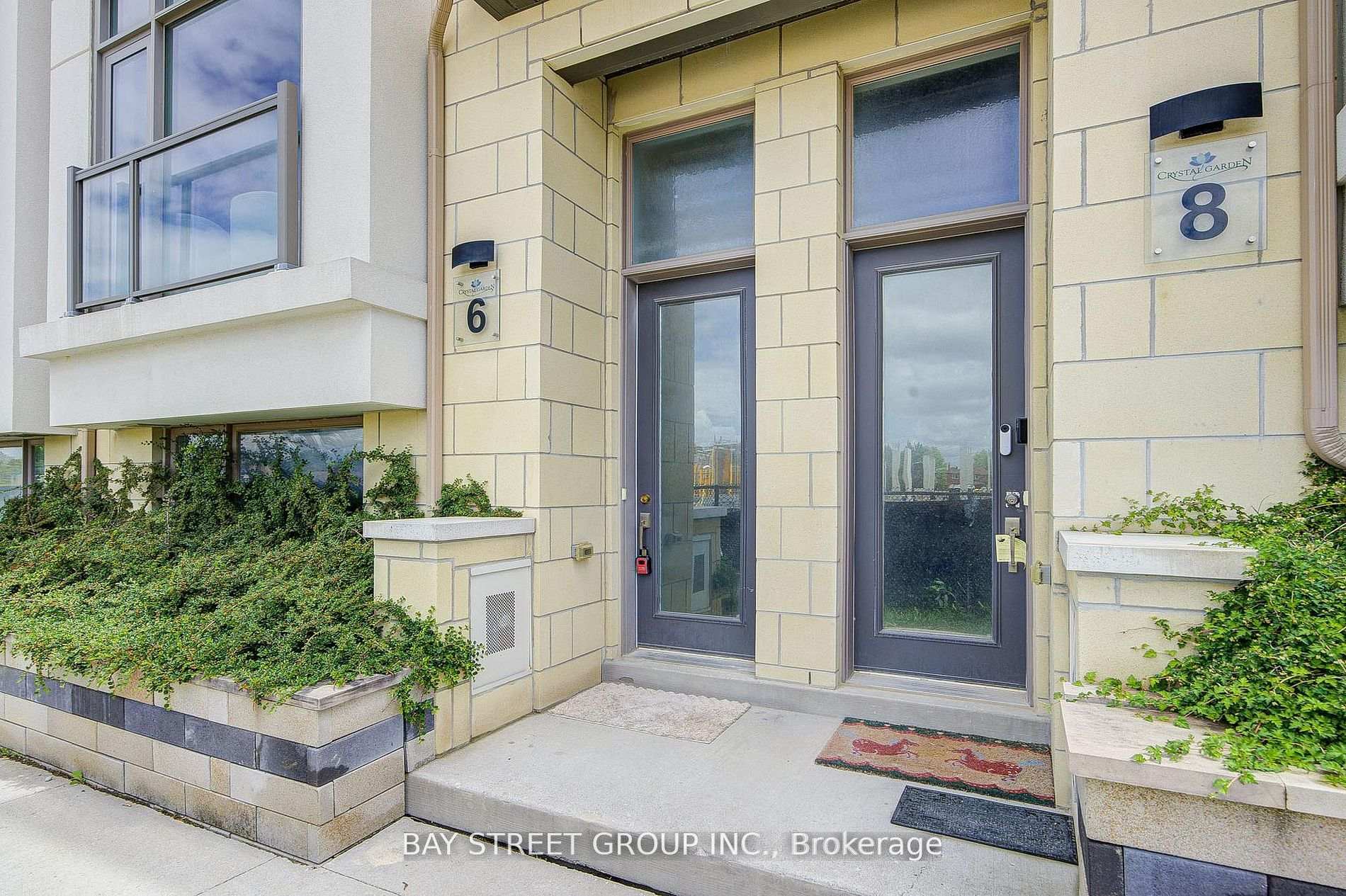 Photo 1 of 6 Teasel Way, Markham, Unionville — HOMEH