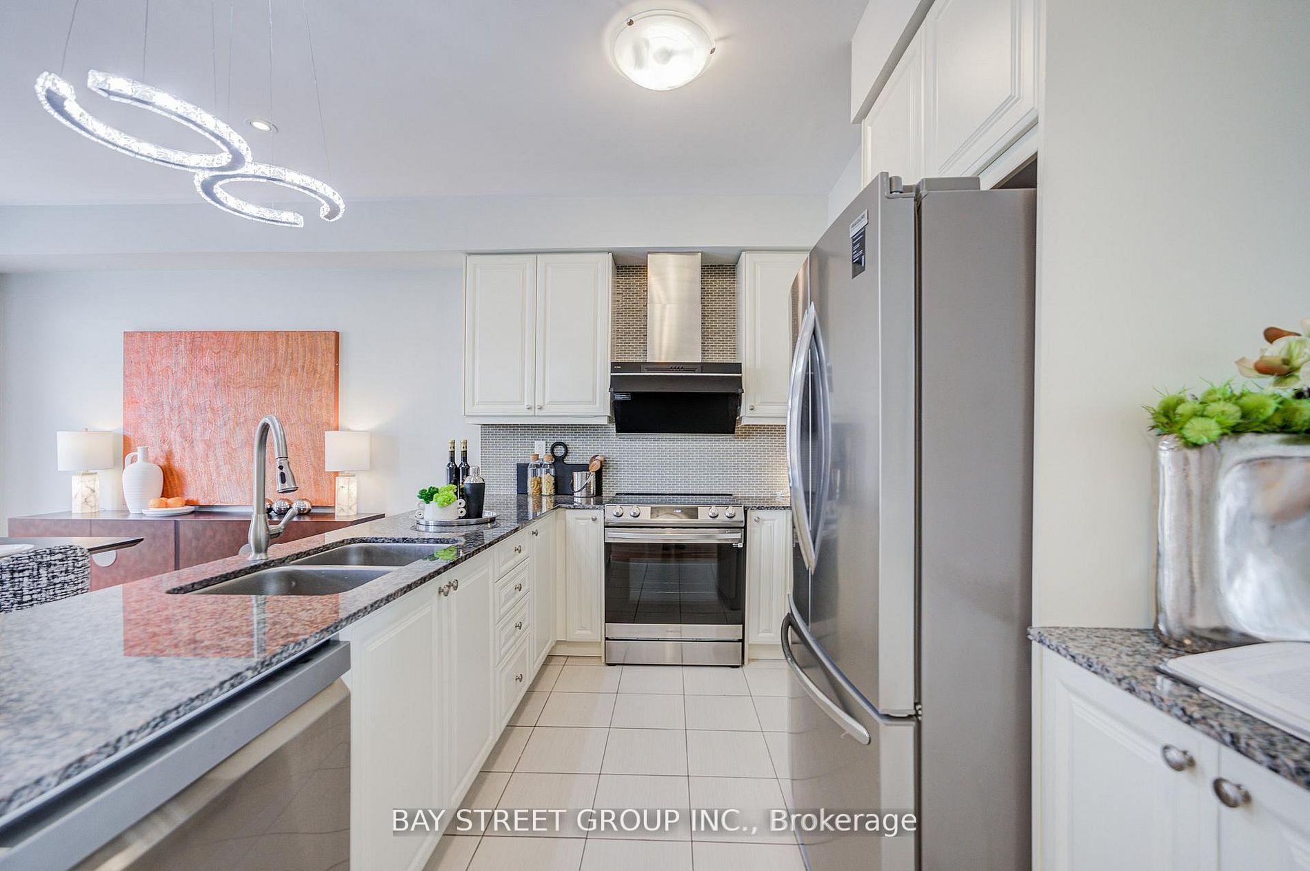 Photo 6 of 6 Teasel Way, Markham, Unionville — HOMEH