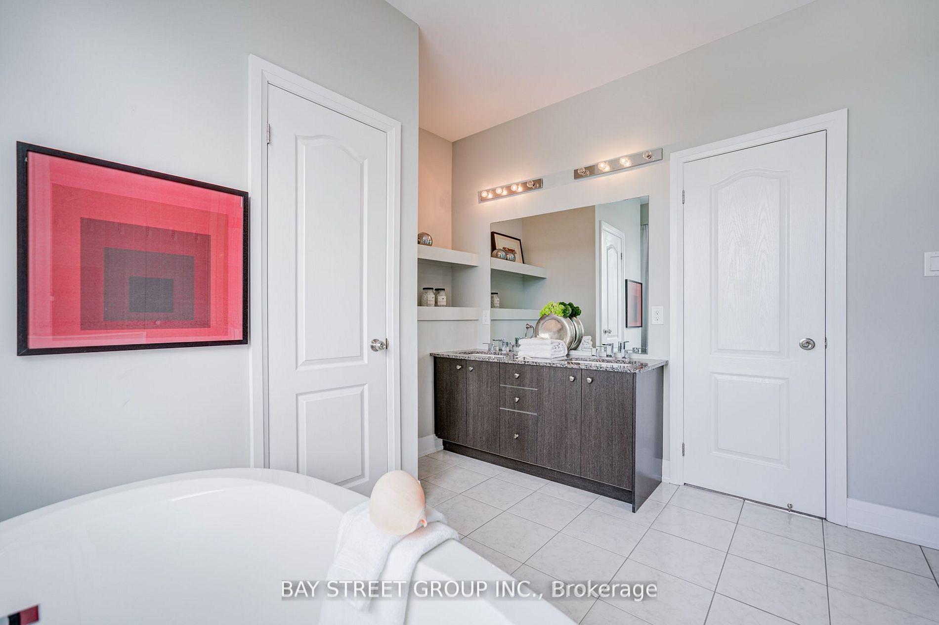 Photo 15 of 6 Teasel Way, Markham, Unionville — HOMEH