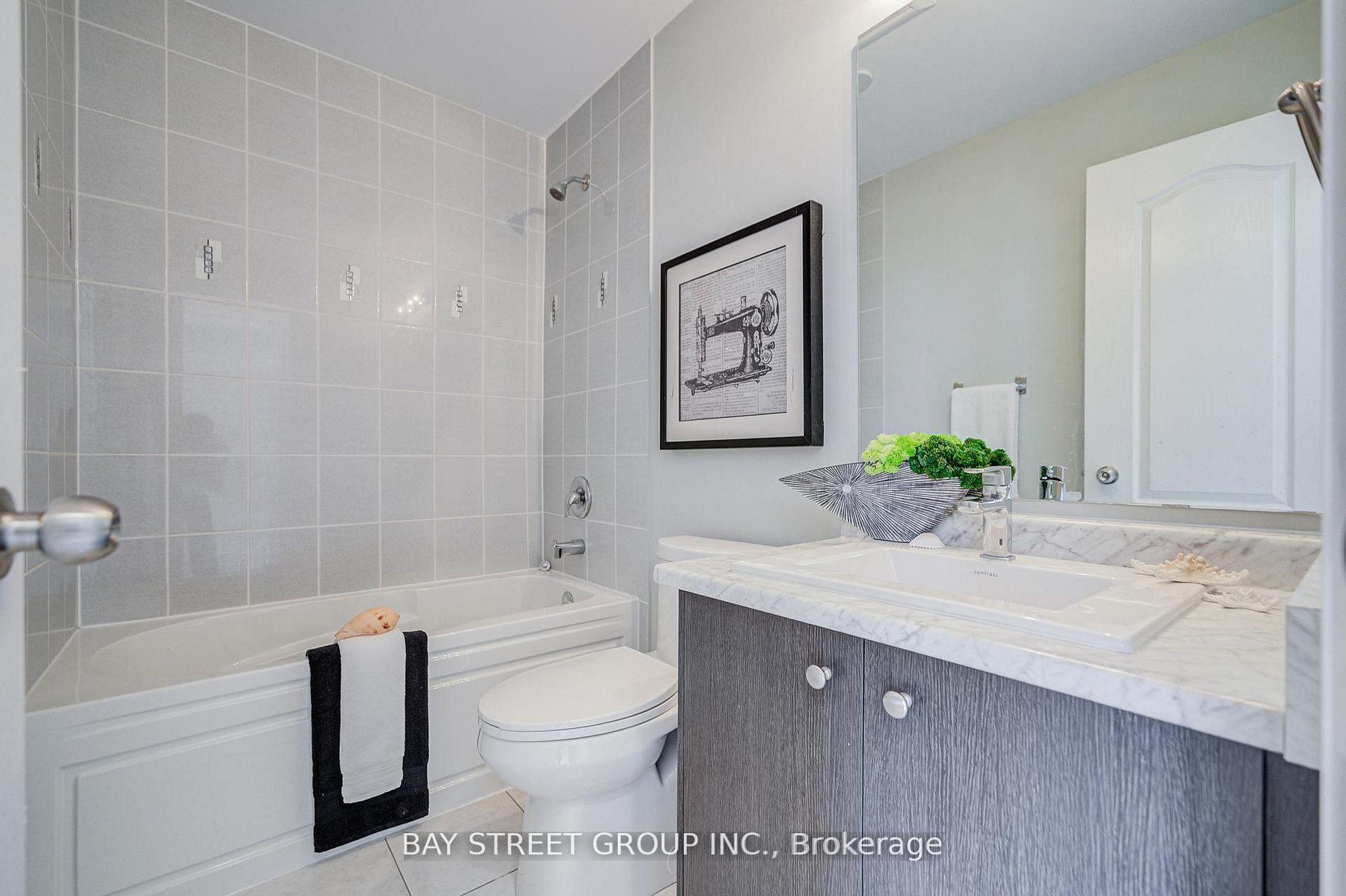 Photo 23 of 6 Teasel Way, Markham, Unionville — HOMEH
