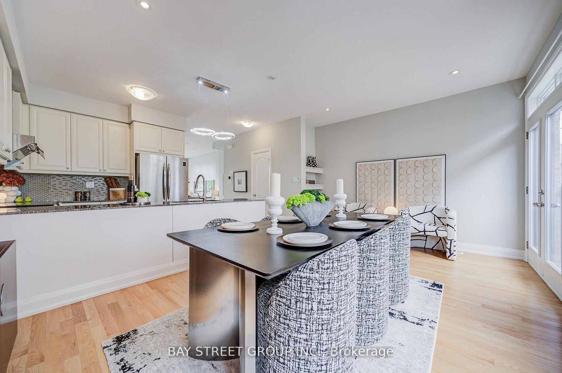 Photo 35 of 6 Teasel Way, Markham, Unionville — HOMEH