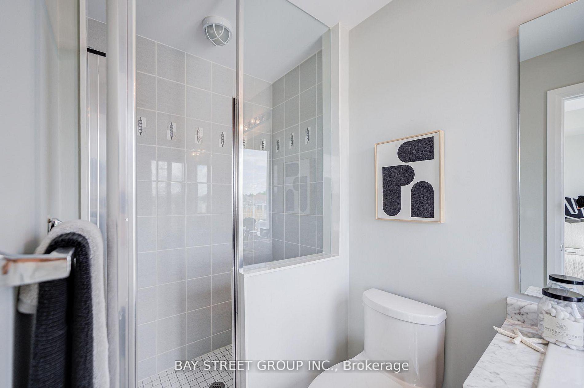 Photo 41 of 6 Teasel Way, Markham, Unionville — HOMEH