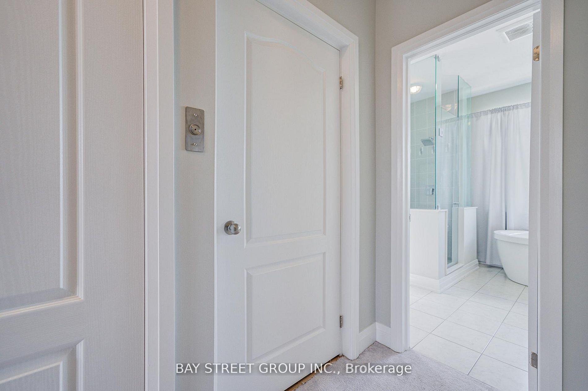 Photo 44 of 6 Teasel Way, Markham, Unionville — HOMEH
