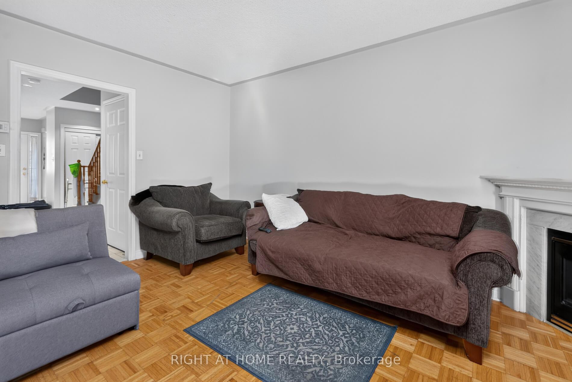 Photo 8 of 71 Pottery Place, Vaughan, East Woodbridge — HOMEH
