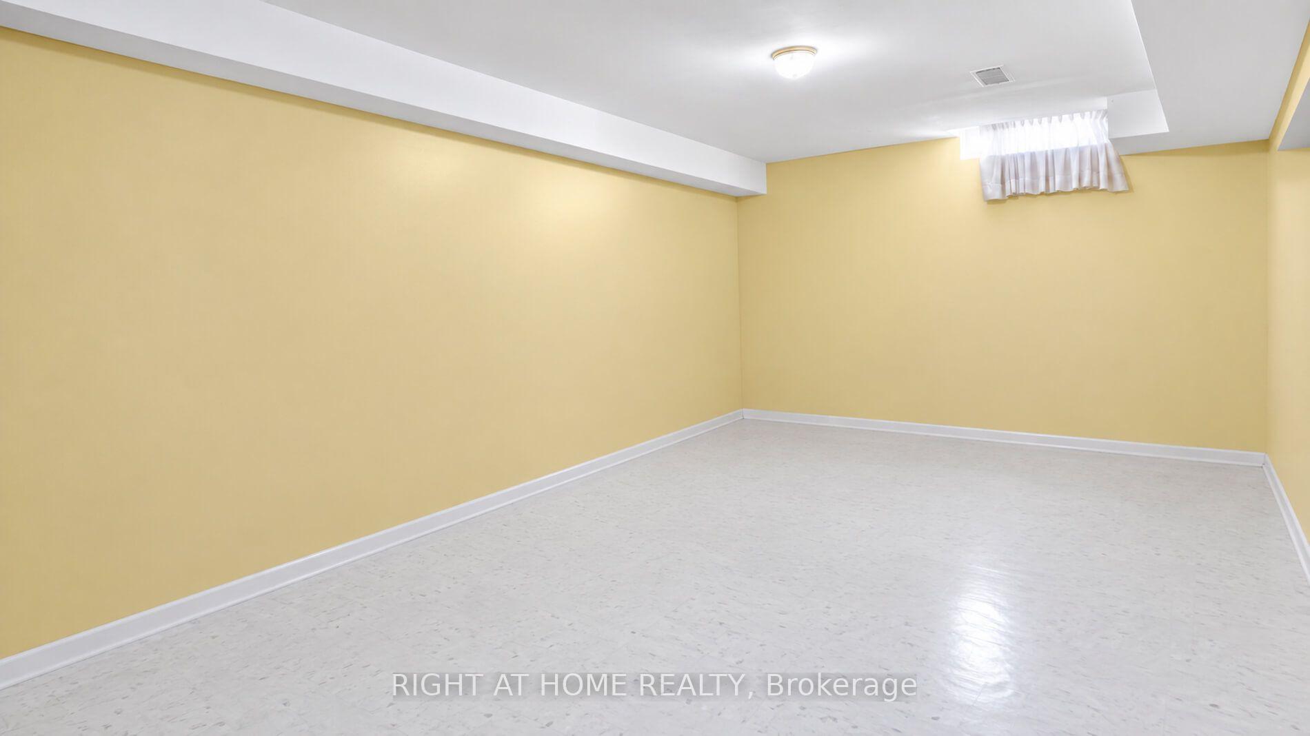 Photo 25 of 71 Pottery Place, Vaughan, East Woodbridge — HOMEH