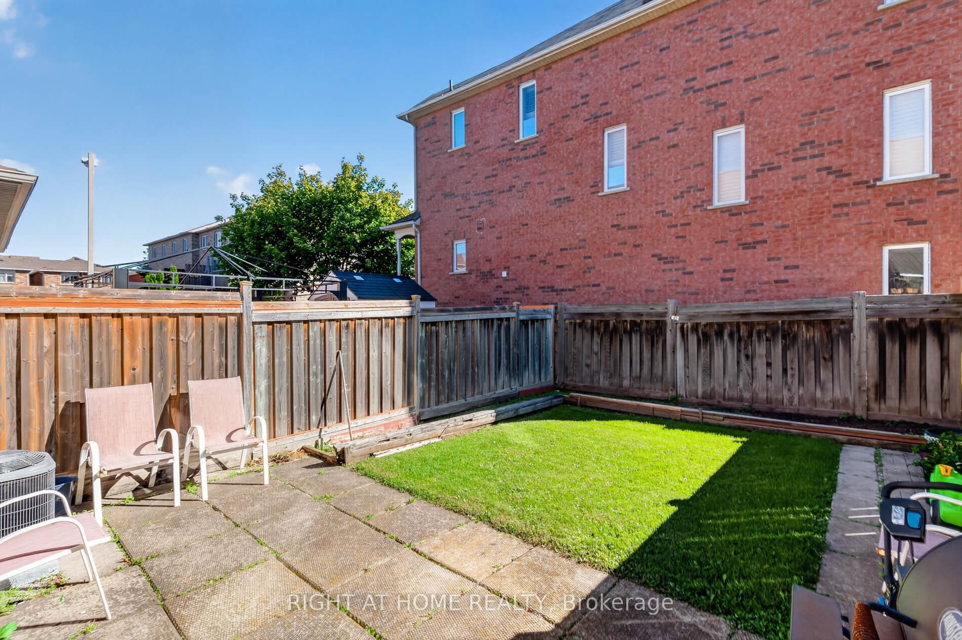 Photo 30 of 71 Pottery Place, Vaughan, East Woodbridge — HOMEH