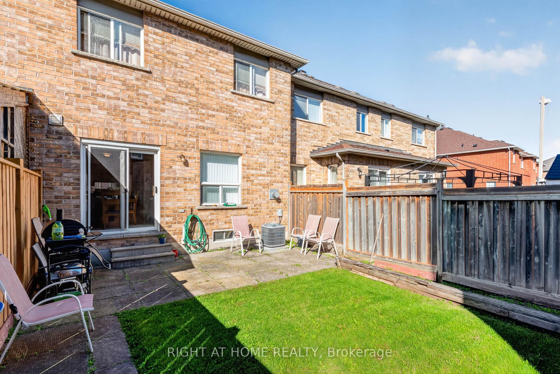 Photo 32 of 71 Pottery Place, Vaughan, East Woodbridge — HOMEH