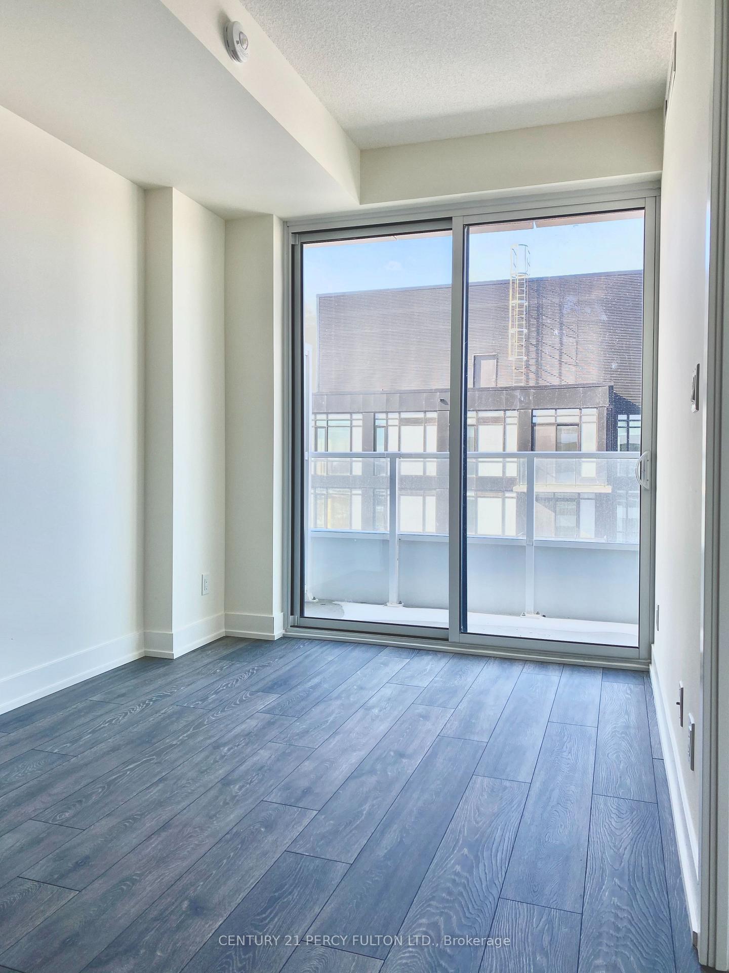 Photo 4 of Unit 1105, 180 Fairview Mall Drive, North York, Don Valley Village — HOMEH
