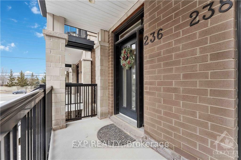 Photo 3 of 236 Pembina Private, Ottawa, Riverside South/Gloucester Glen — HOMEH