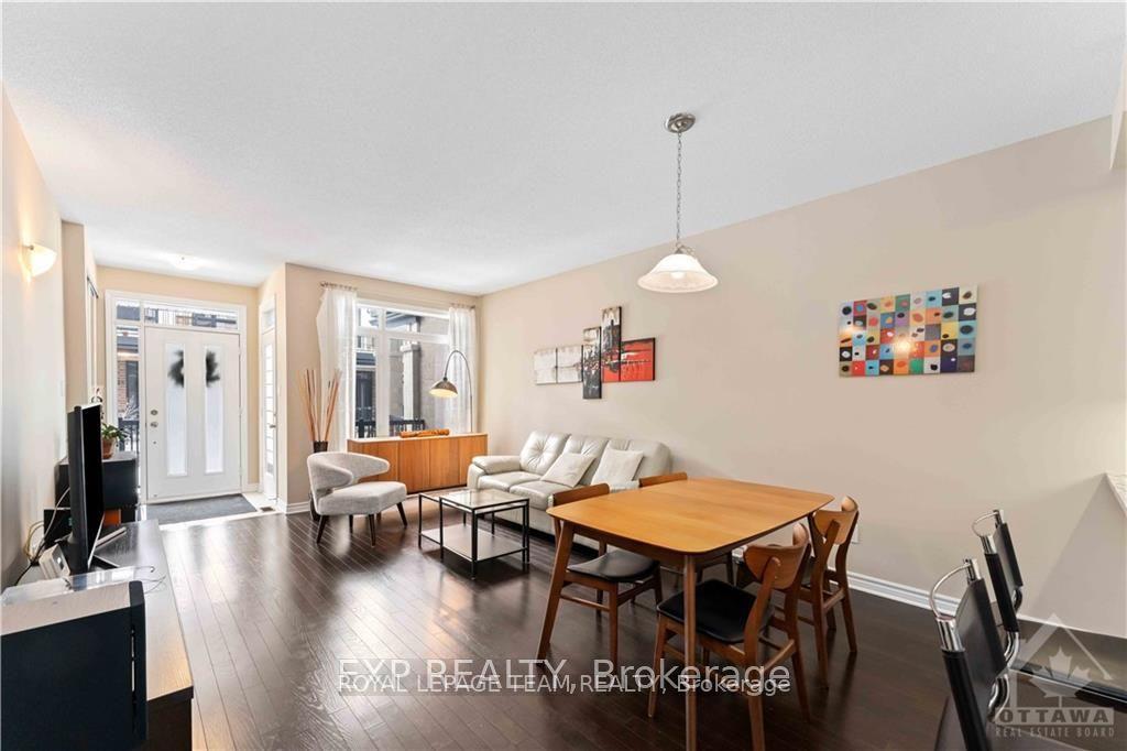 Photo 6 of 236 Pembina Private, Ottawa, Riverside South/Gloucester Glen — HOMEH