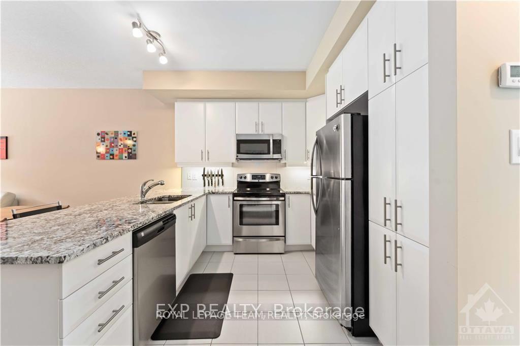 Photo 8 of 236 Pembina Private, Ottawa, Riverside South/Gloucester Glen — HOMEH