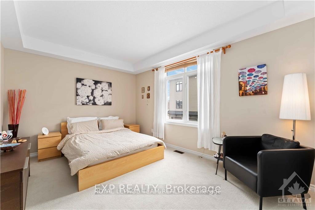 Photo 11 of 236 Pembina Private, Ottawa, Riverside South/Gloucester Glen — HOMEH