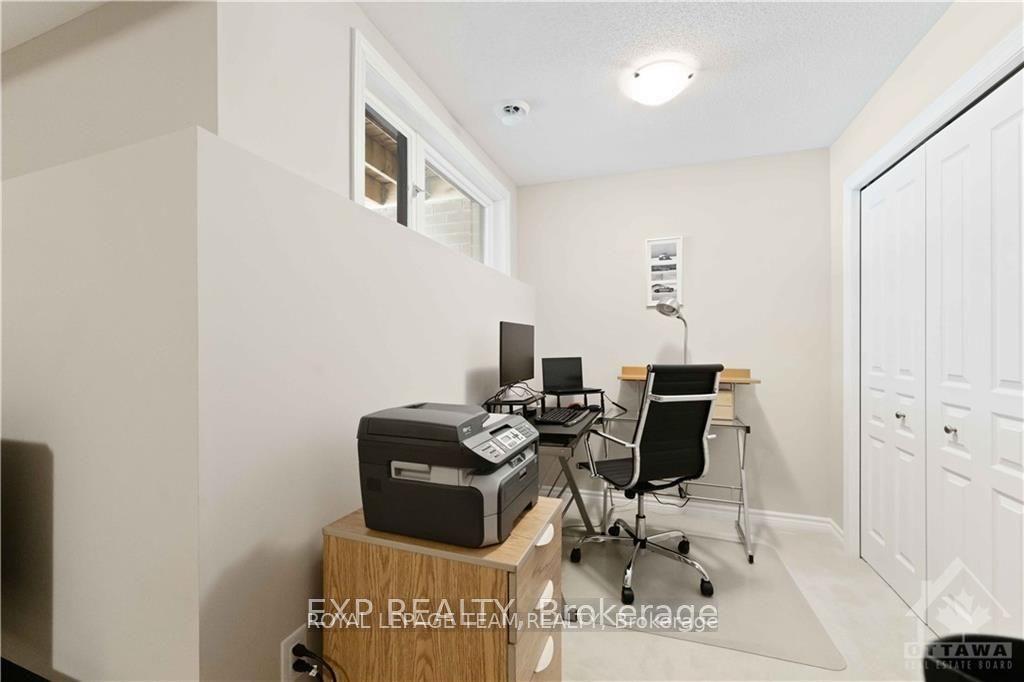 Photo 16 of 236 Pembina Private, Ottawa, Riverside South/Gloucester Glen — HOMEH