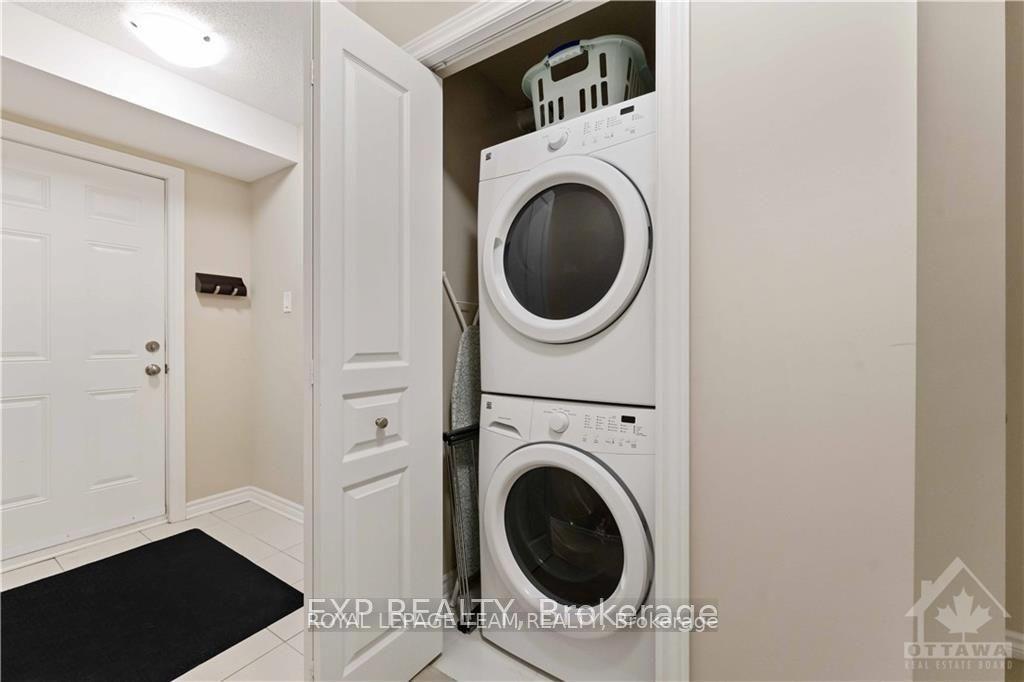 Photo 19 of 236 Pembina Private, Ottawa, Riverside South/Gloucester Glen — HOMEH