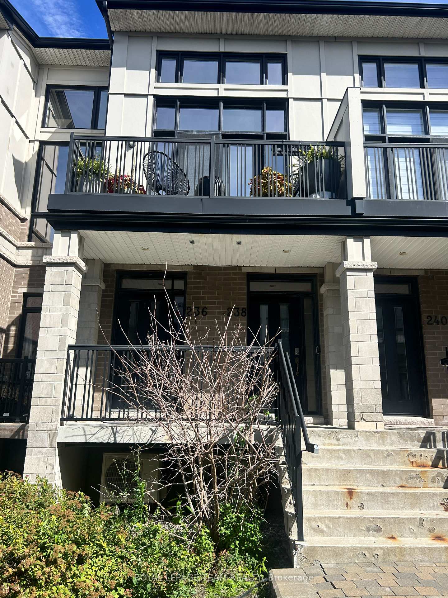 Photo 21 of 236 Pembina Private, Ottawa, Riverside South/Gloucester Glen — HOMEH