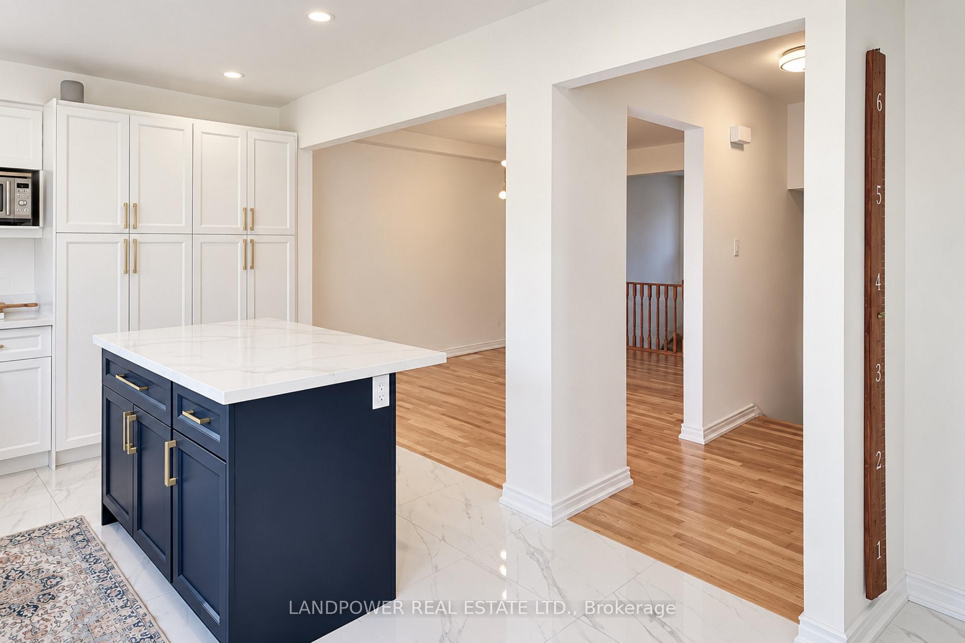 Photo 31 of 106 Poplar Crescent, Aurora, Aurora Highlands — HOMEH