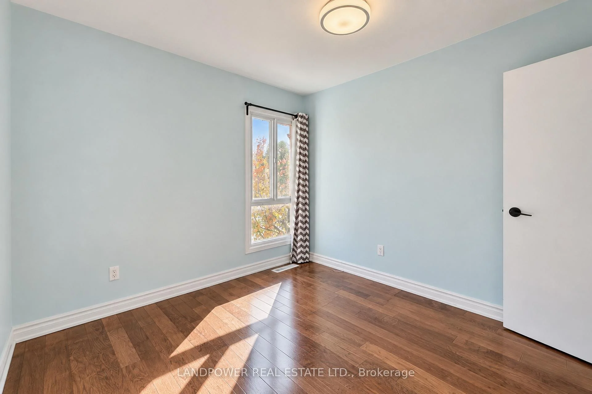 Photo 69 of 106 Poplar Crescent, Aurora, Aurora Highlands — HOMEH