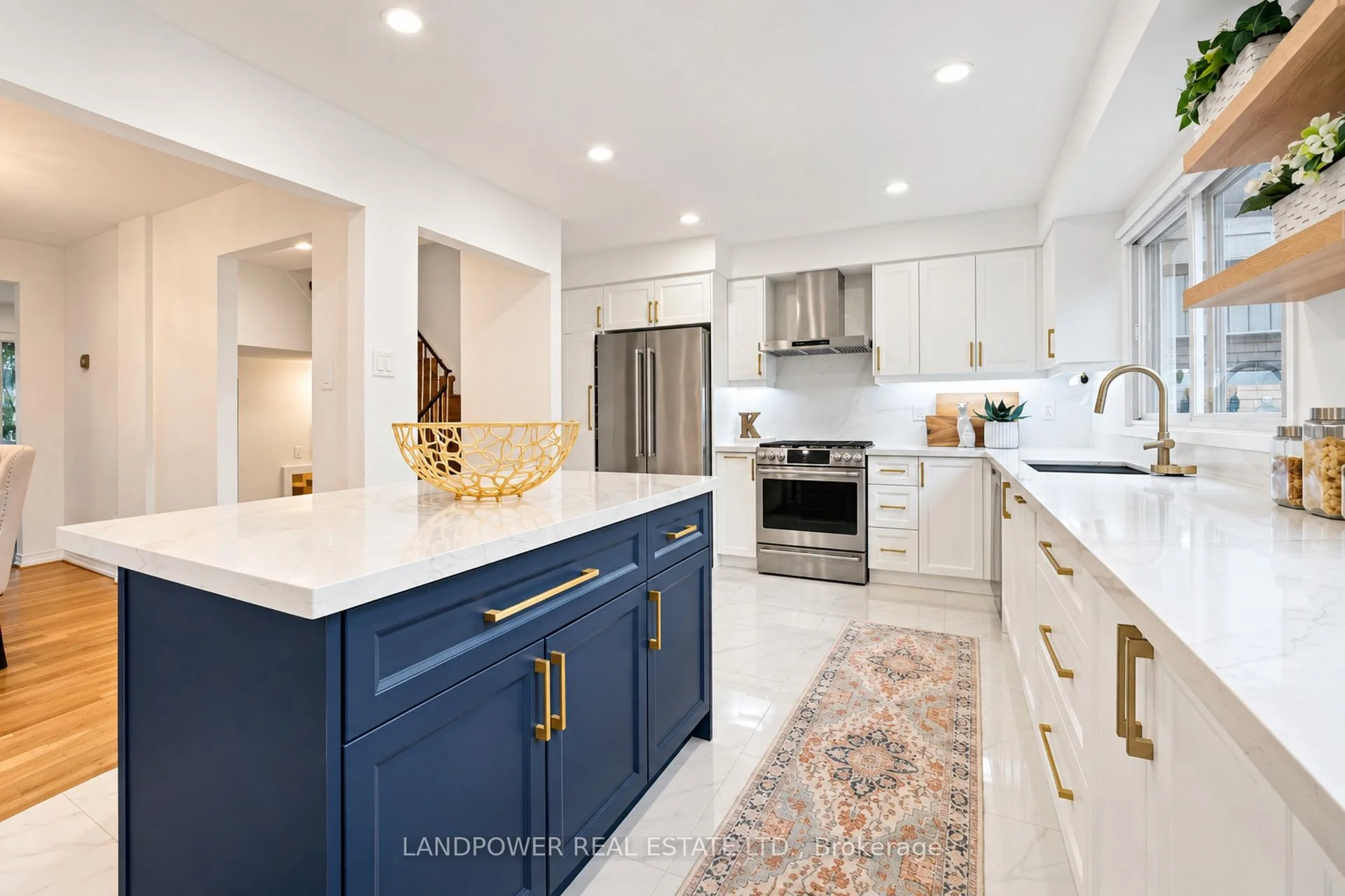Photo 24 of 106 Poplar Crescent, Aurora, Aurora Highlands — HOMEH