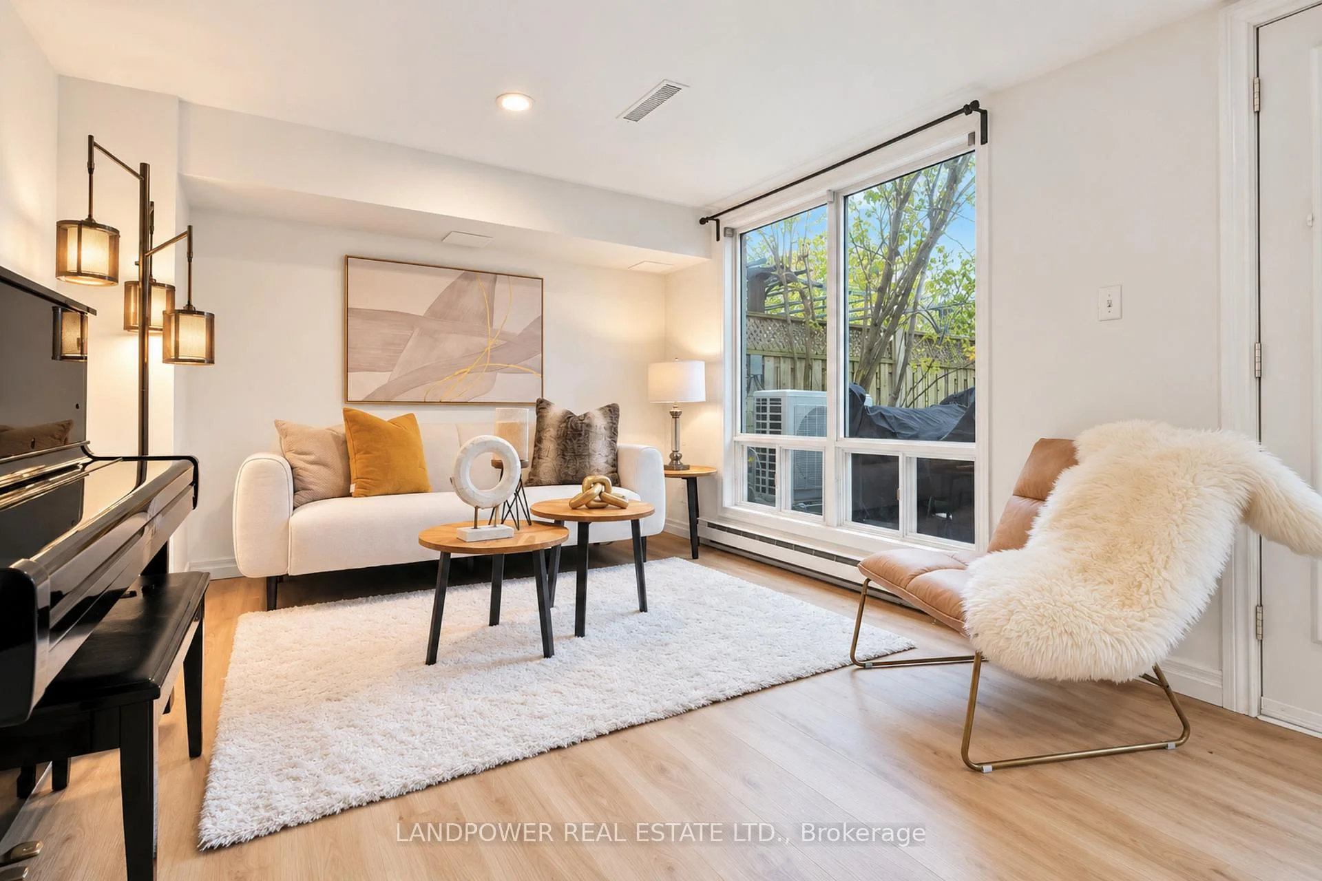 Photo 86 of 106 Poplar Crescent, Aurora, Aurora Highlands — HOMEH
