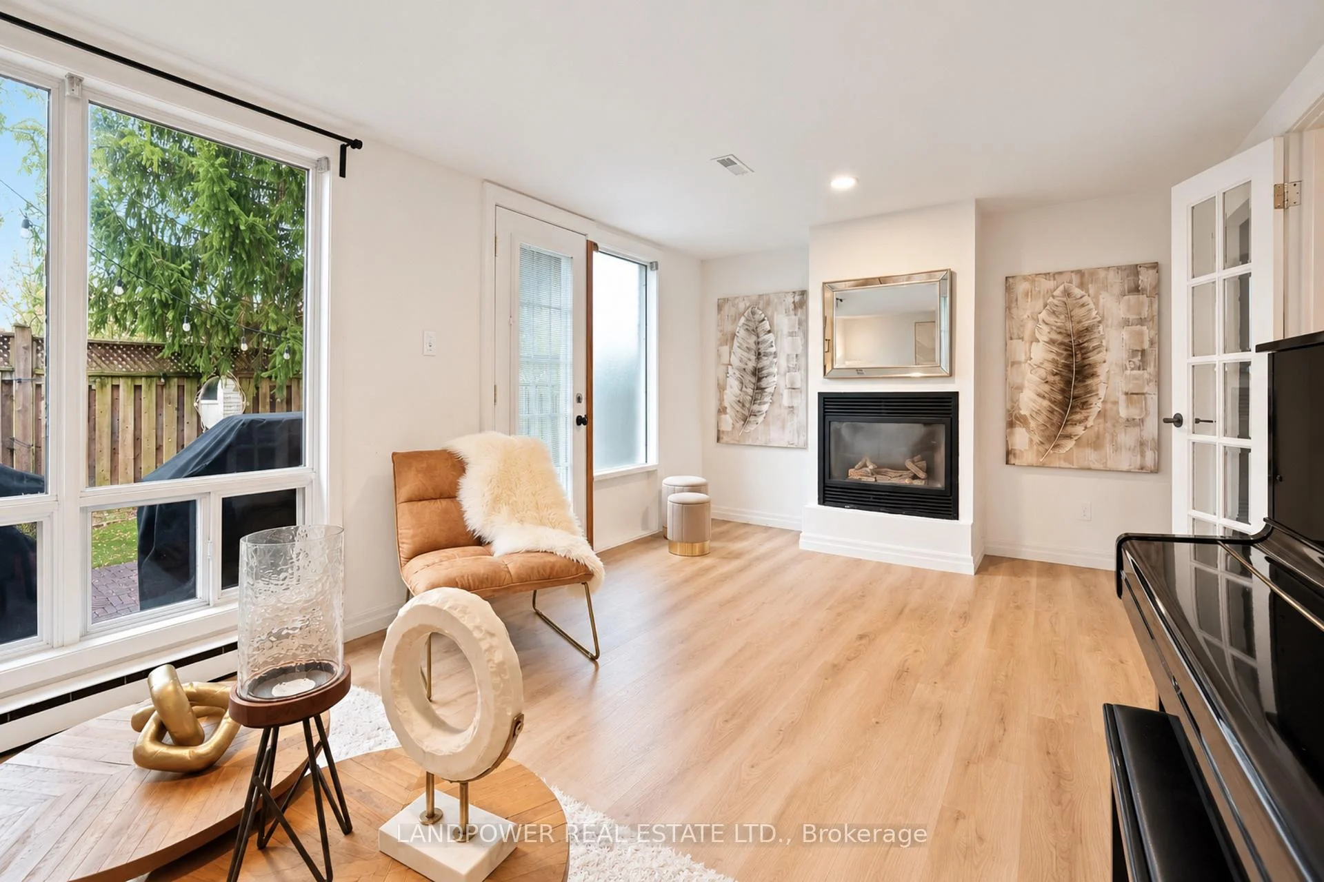 Photo 92 of 106 Poplar Crescent, Aurora, Aurora Highlands — HOMEH