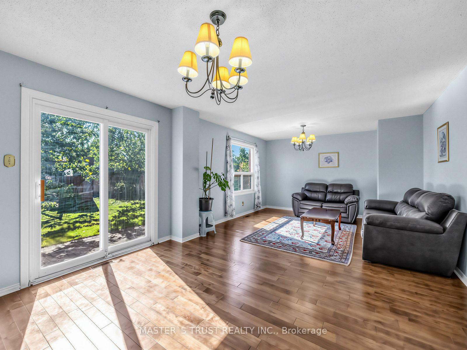 Photo 17 of 858 Wetherby Lane, Mississauga, Rathwood — HOMEH