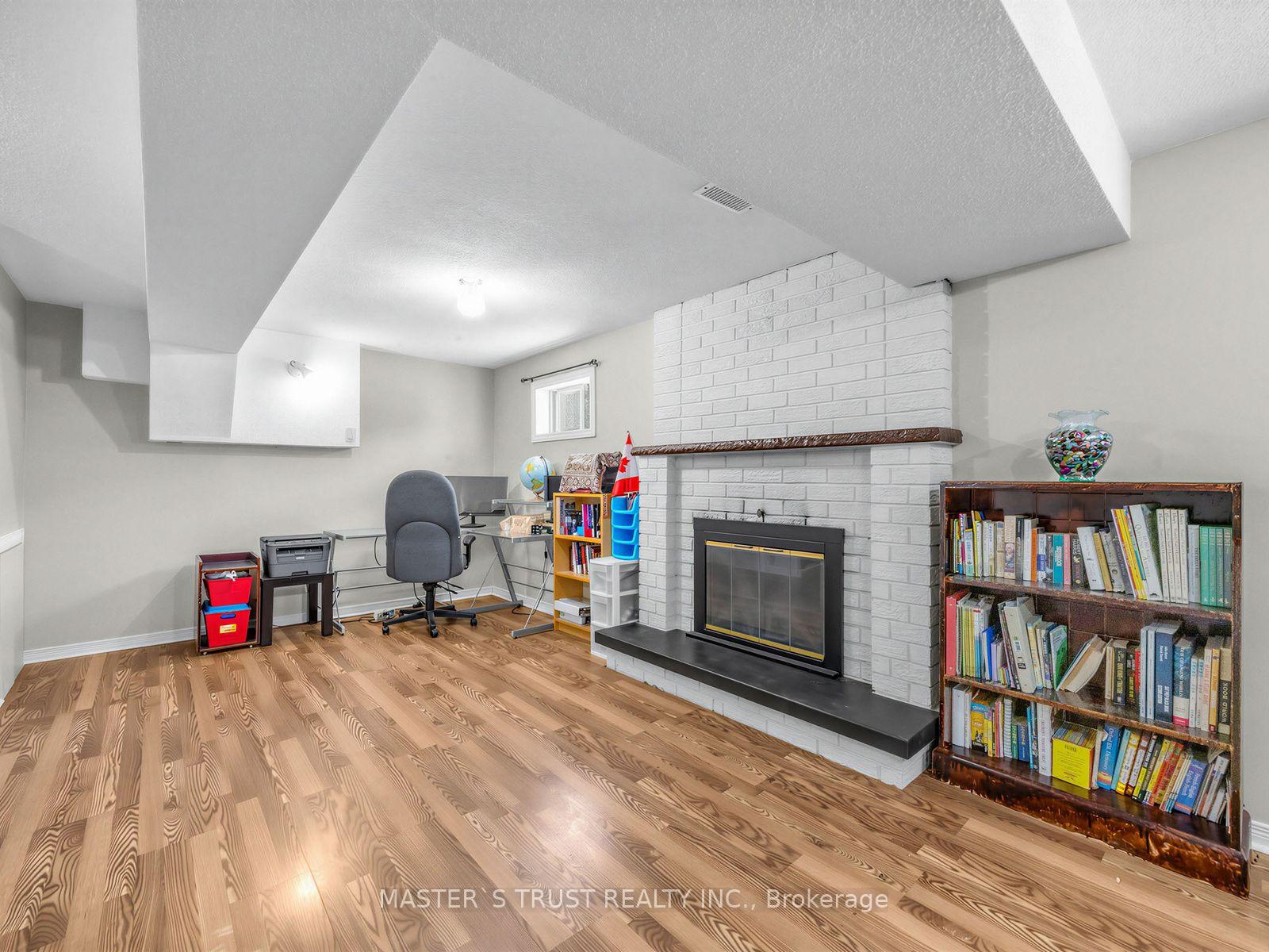 Photo 22 of 858 Wetherby Lane, Mississauga, Rathwood — HOMEH